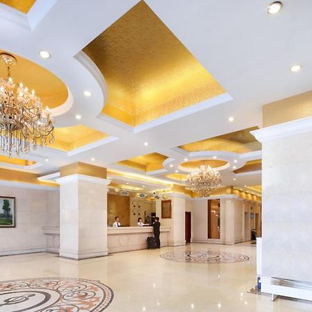 Vienna Hotel Nanchang Ruzi Road ภายนอก รูปภาพ