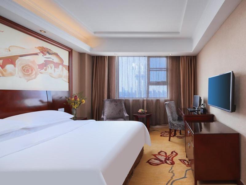 Vienna Hotel Nanchang Ruzi Road ภายนอก รูปภาพ